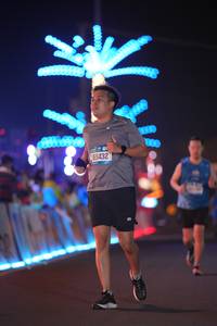 BIB: 65432, 100
                            <button type="button" onclick="openModal(20798237)" class="btn btn-primary btn-sm float-right btn-popup" data-toggle="modal" data-target=".modal-high-quality">
                        <i class="fas fa-shopping-cart"></i> Add to Cart
                    </button>
                                            <button type="button" onclick="isThisMe(20798237, true)" class="btn btn-success btn-sm float-right btn-popup btn-isme hidden" data-toggle="tooltip" data-placement="bottom" title="นี่คือรูปของคุณใช่ไหม คลิกที่นี่เพื่อเอาเข้าอัลบั้ม">
                        <i class="fas fa-plus"></i> Add to album
                    </button>
                    <button type="button" onclick="isThisMe(20798237, false)" class="btn btn-warning btn-sm float-right btn-popup btn-isnotme hidden">
                        <i class="fas fa-ban"></i> Remove from album
                    </button>